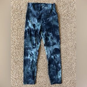 Lululemon 23” Align leggings size 4.